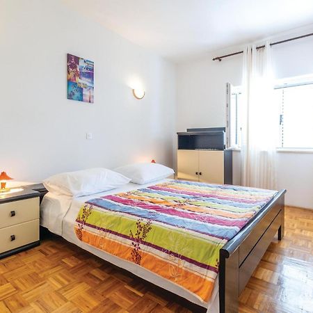 Nice Apartment In Plano With Kitchen 외부 사진